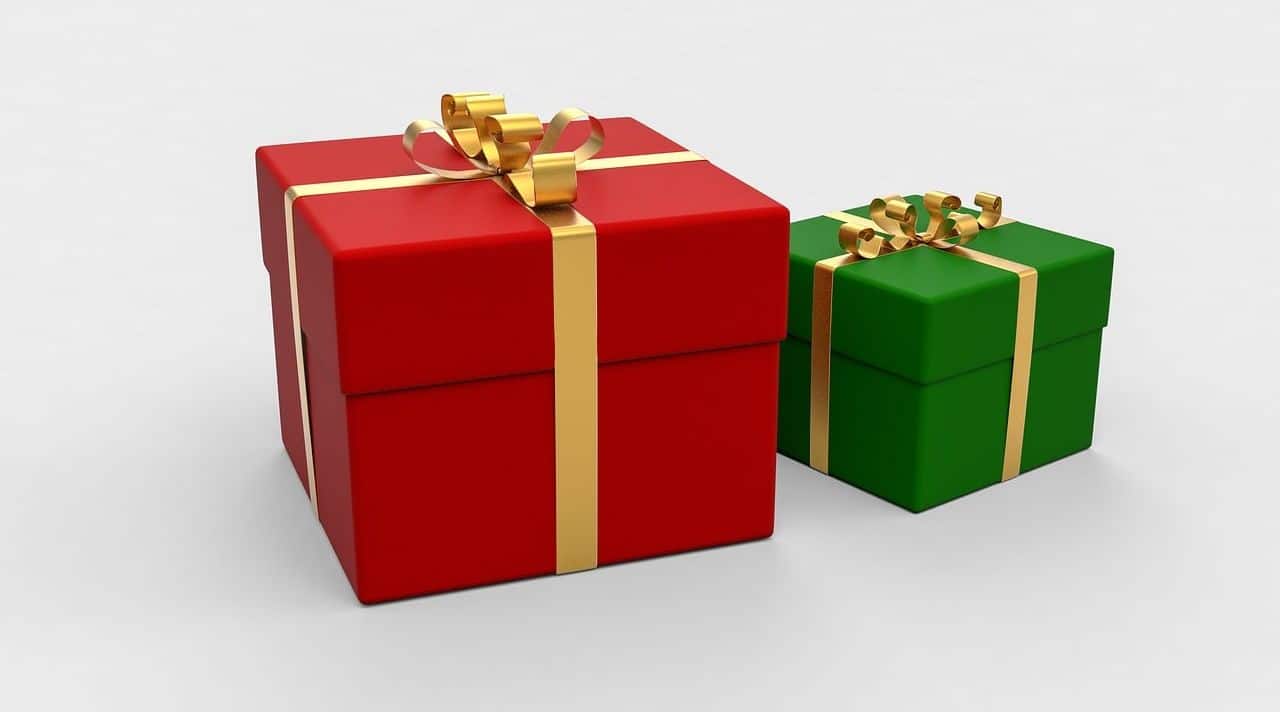 Affordable gift ideas that look thoughtful and high-quality in person